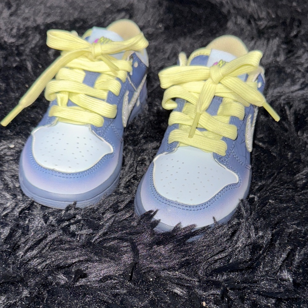 Nike Kids Blue and Yellow Low-Top Sneakers